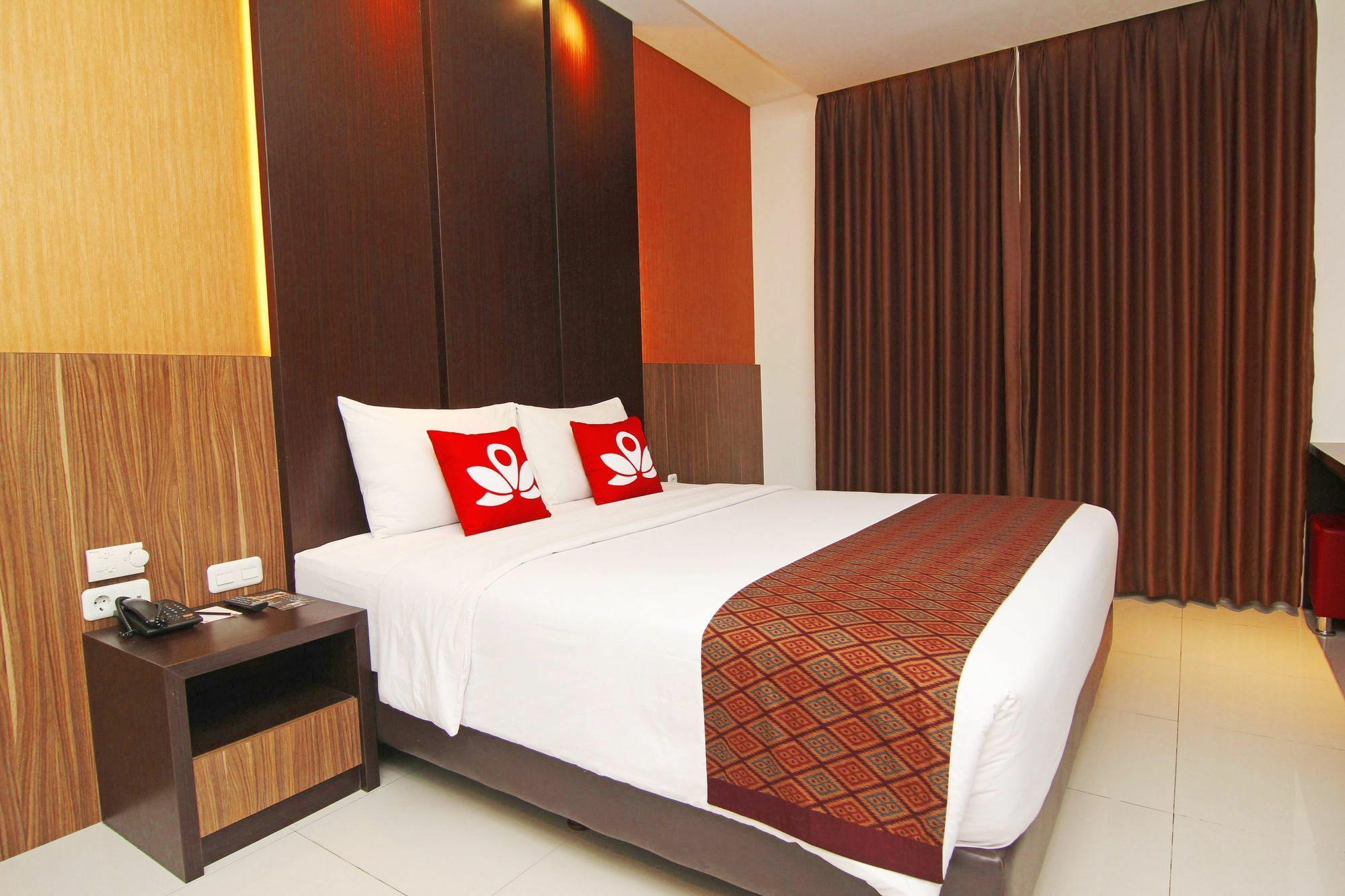 Hotel Zen Premium Near Rumah Mode 3*